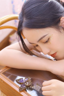 《犯罪娇妻》电影